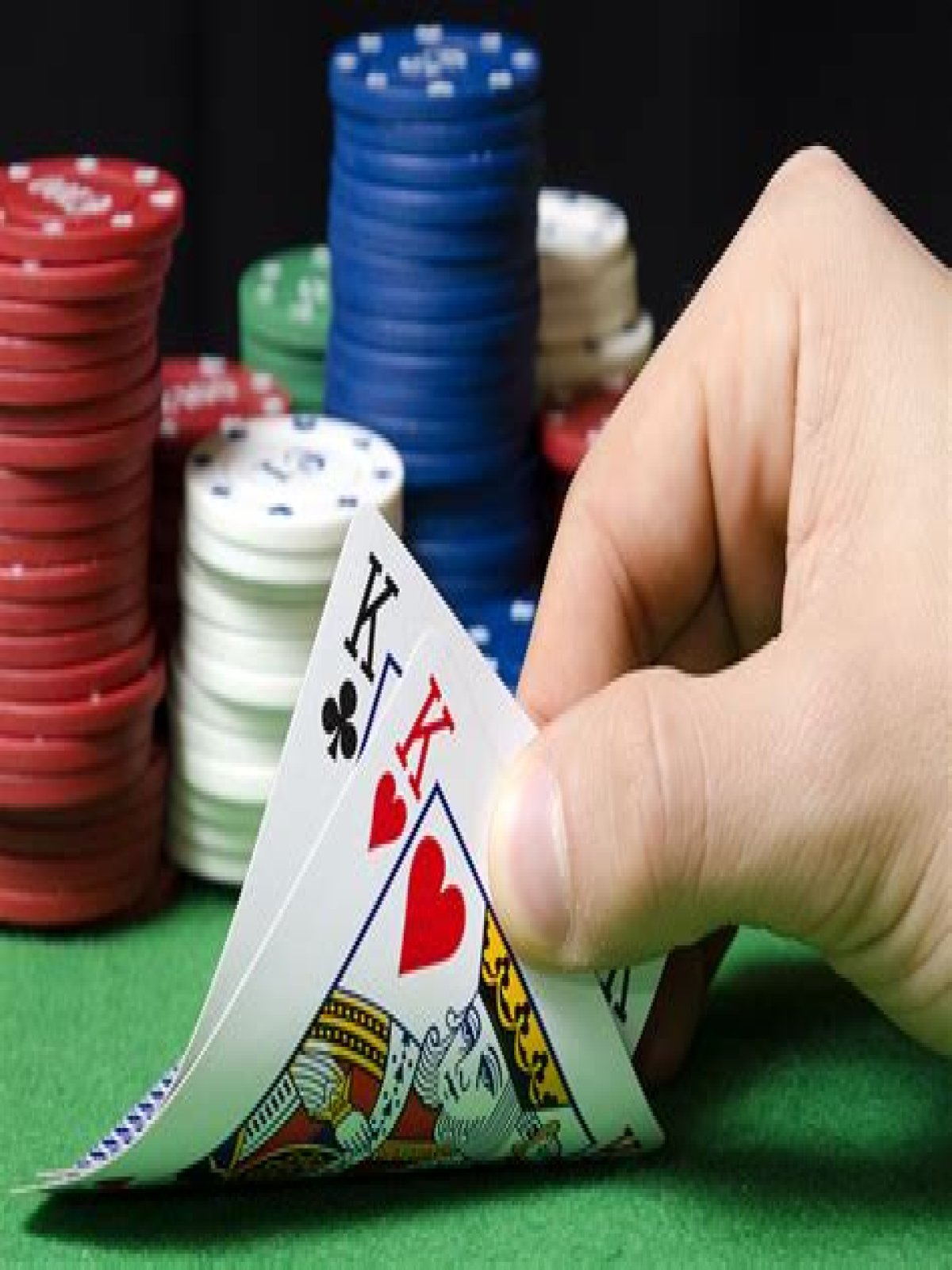 Whats angling in poker?